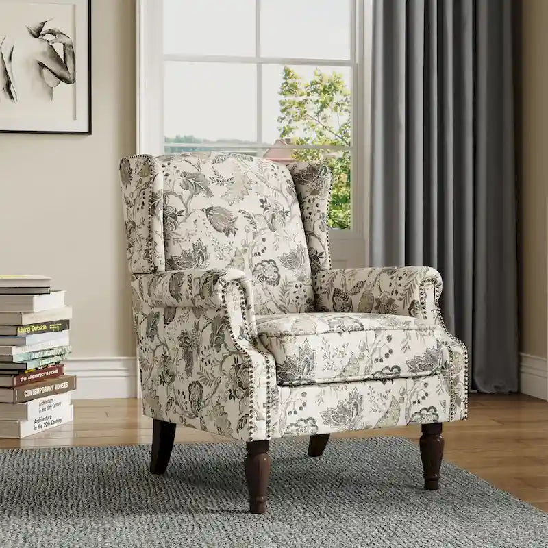 Wingback-Akzentstuhl mit Nagelkopfbesatz