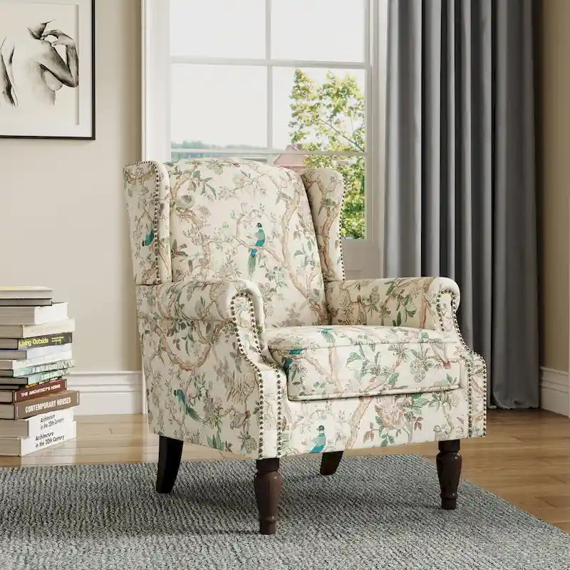 Wingback-Akzentstuhl mit Nagelkopfbesatz